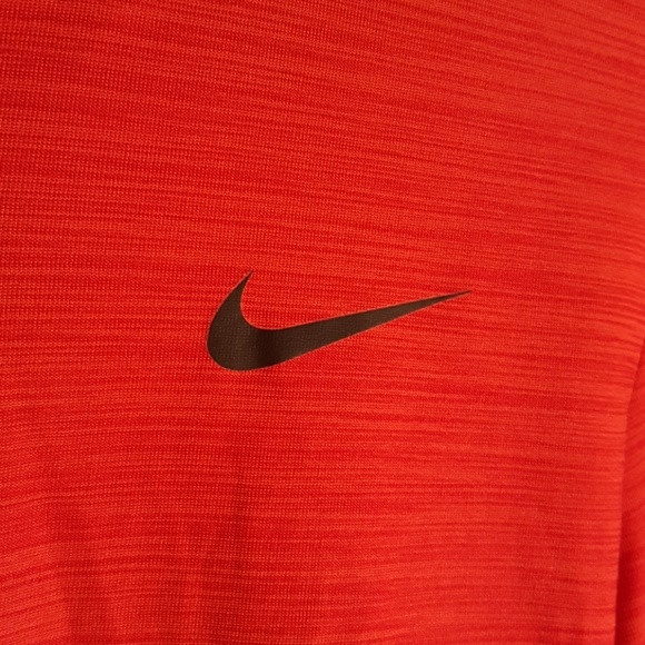 ⛔SOLD⛔ Nike Dri-Fit 1/4 Zip Pullover - Picture 3 of 5